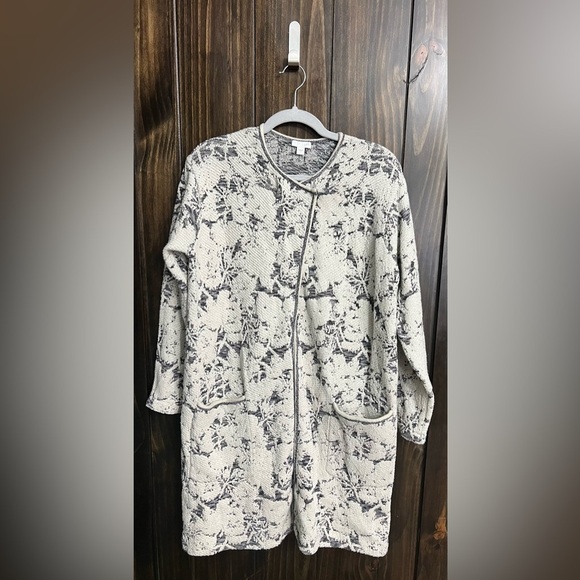 J. JILL White Gray Long Sleeve Jacquard Topper Longline Coat Jacket Size:Small - Picture 3 of 15